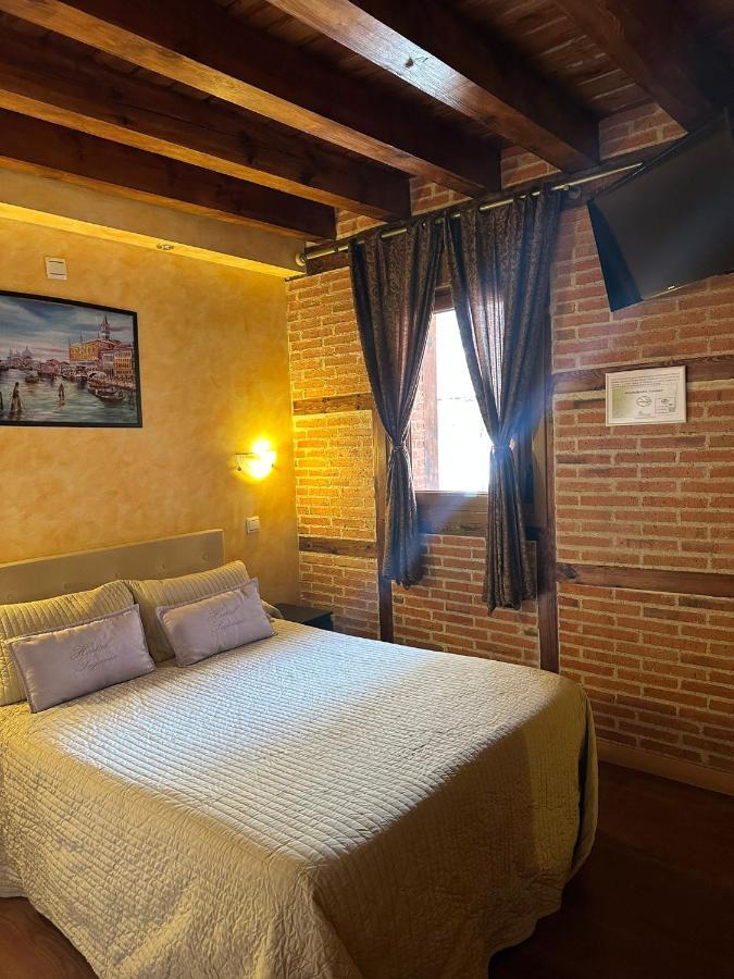 Hostal Segovia Adults Only Exterior foto